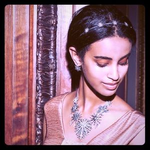 NIB Chloe + Isabel Starburst Headband